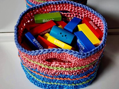 Raffia Basket with Handles