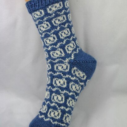 Hurricane Socks - knitting pattern