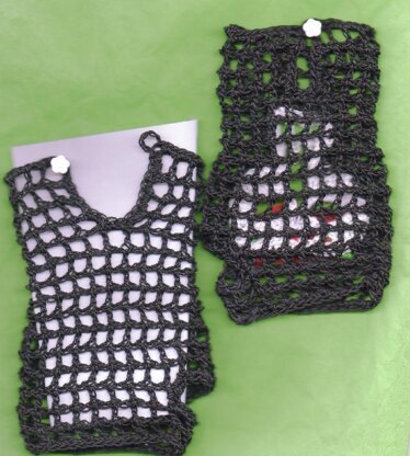 Happy Birthday Frieda Crochet  Fingerless Gloves Pattern 