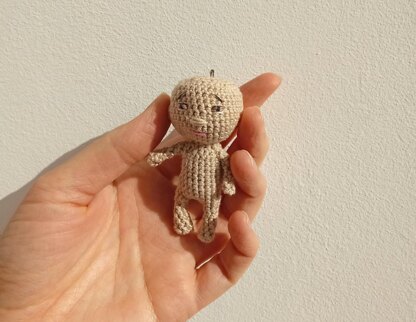Tiny soft doll base 3''