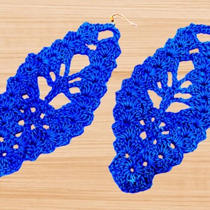 A crochet blue earrings