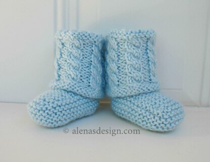 Cabled Baby Booties