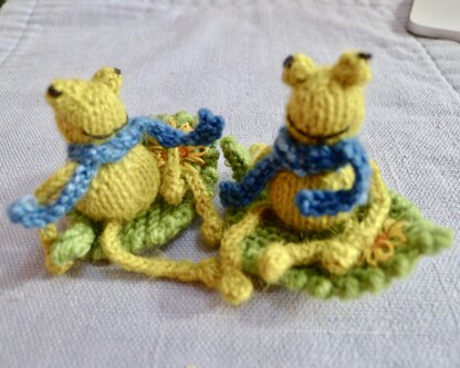 Hop Hop Little Frog Brooch