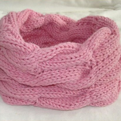 Cable Infinity Scarf - knitting pattern