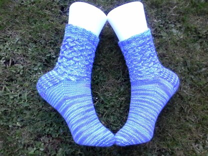 Daydreamer 4ply Socks Pattern
