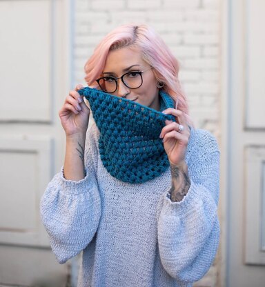 Perfectly Puff Beanie & Cowl Set