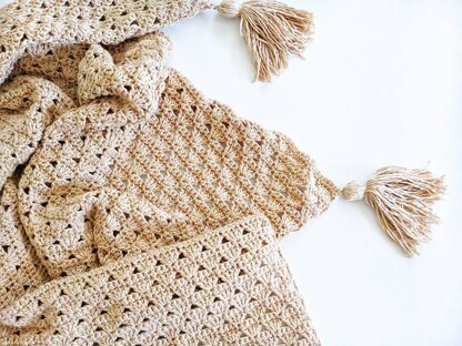 Shell Stitch Baby Blanket