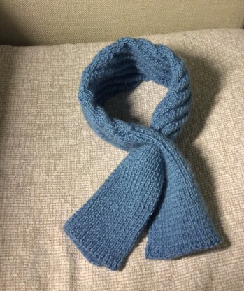 Slotted scarf or neck cuff for children