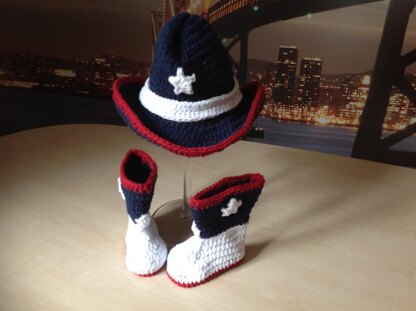 Baby Boot & Hat Set N 283