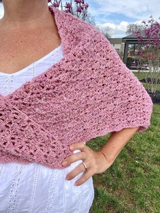 Pink Daisies Shawl