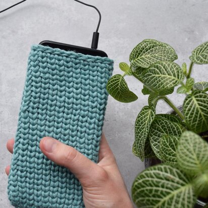 Knitted Phone Case