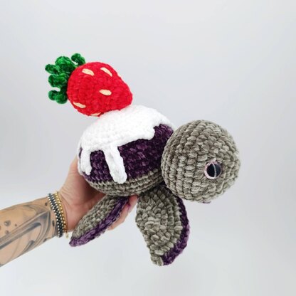 Turtle Cupcake