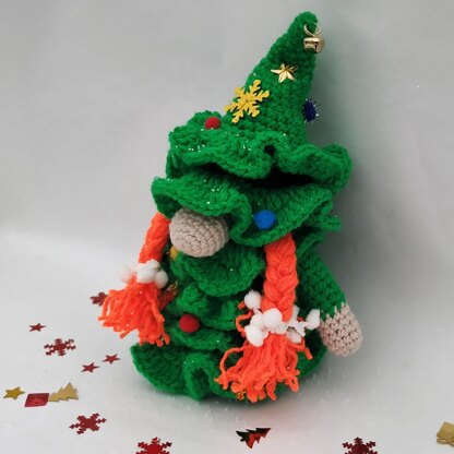 Crochet Christmas tree gnome