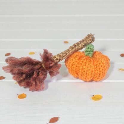 Halloween Bitsy dolls