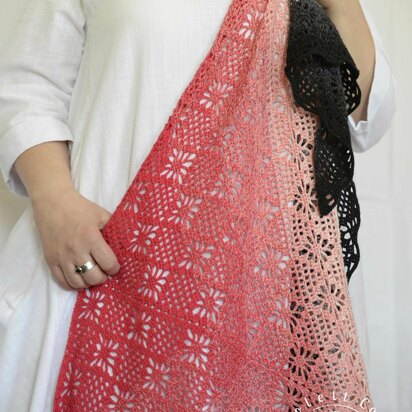 Ruby's Diamonds Shawl