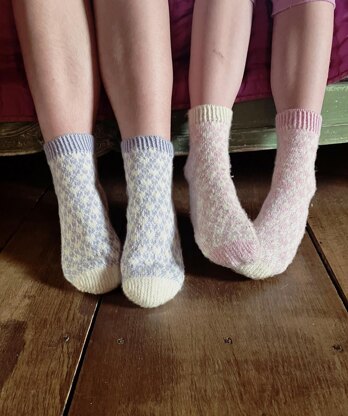 Forget-Me-Socks