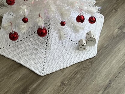 Christmas tree skirt Holiday