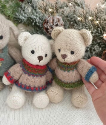 Christmas Sweaters fot Teddy and Bunny