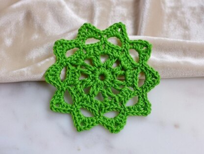 Crochet Round Coaster – Easy Granny Motif Pattern with Video & PDF