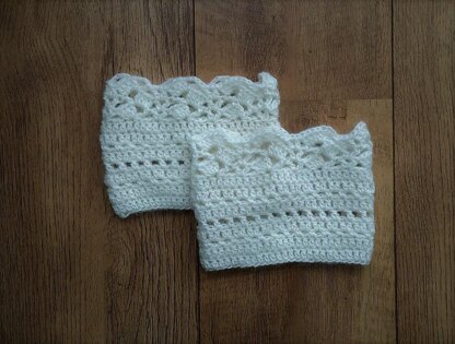 Lacy Boot Cuffs