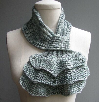 Tattered Neck Scarf