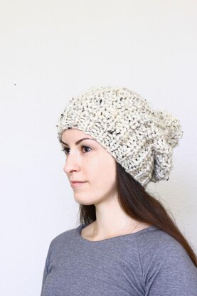 Octavia Hat in Lion Brand Wool-Ease Thick & Quick