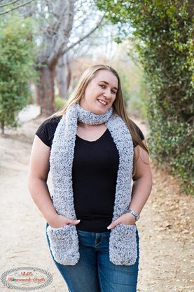 Faux Fur Scarf with Pockets