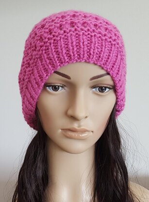 Zoey - 12ply eyelet stitch beanie