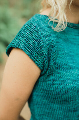 Flexion Two-Colour Intarsia Pullover in SweetGeorgia Superwash DK - Downloadable PDF