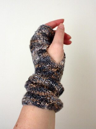 Cheques Fingerless Mittens (Mitts)