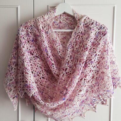 Summer Breeze Lacy Shawl