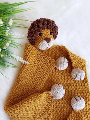 Knitted baby best sale security blanket pattern