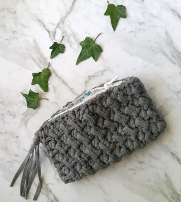 Textured Clutch Pair