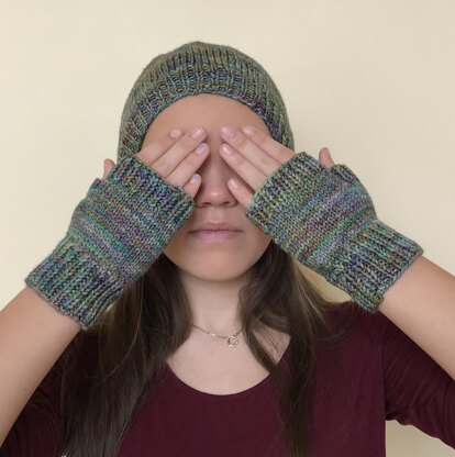 Hat and Fingerless Mitts