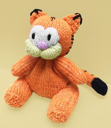 Garfield Cat choc orange cover / 15 cms toy