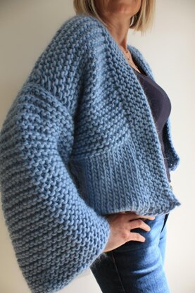 Carla Cardigan Knitting pattern by KingAndEye | LoveCrafts