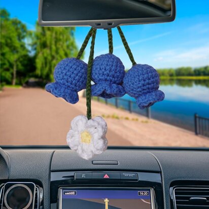 Blueberry Daisy Car Hanging