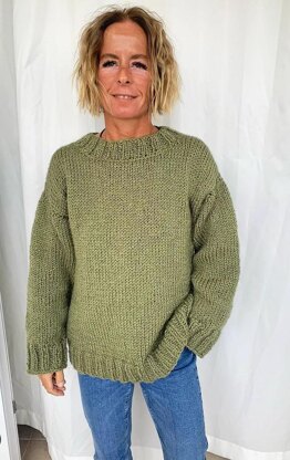 Oversized, simple sweater
