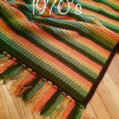 1970s Style Retro Throw