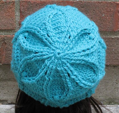 Waterlily Slouchy Beret