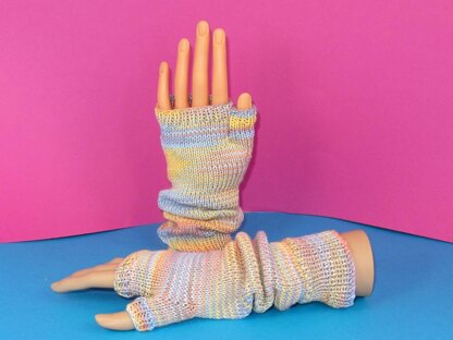 Self Striping Fingerless Slouch Gloves