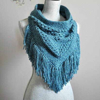 Lisa Triangle Cowl