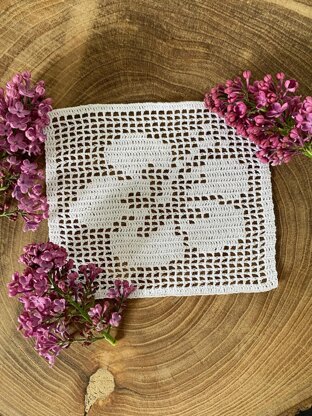 Hibiscus Doily