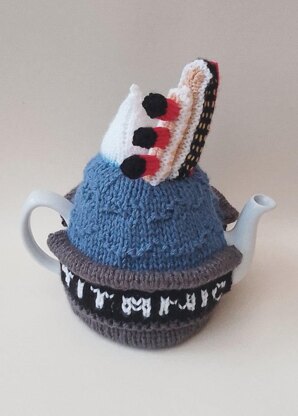 Titanic Tea Cosy