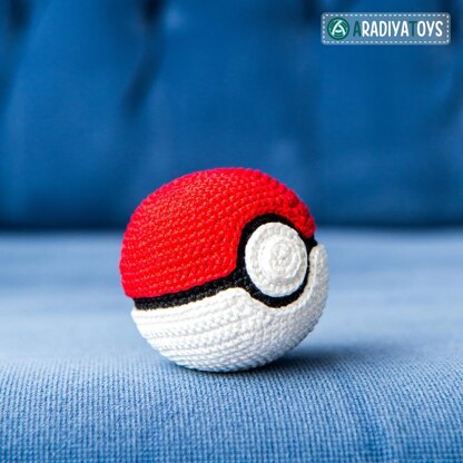 Pokeball by AradiyaToys