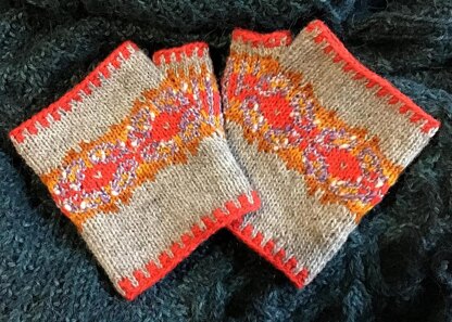 Bobby's Grandma's Bouclé & Companion Wristwarmers