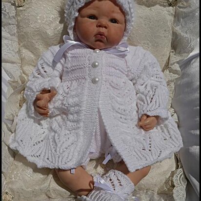 Vintage Style Lacy Matinee Set 16-22” dolls/preemie-3m+ baby