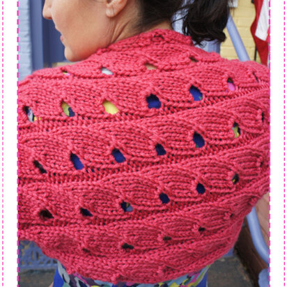 Chickadee Shrug in Cascade Pacific Chunky - C236