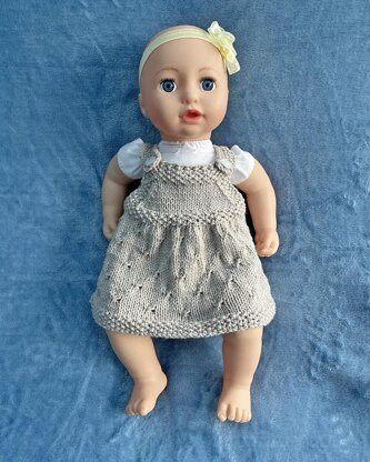 P151 Dolls Dresses