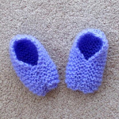 Lavender Bootees